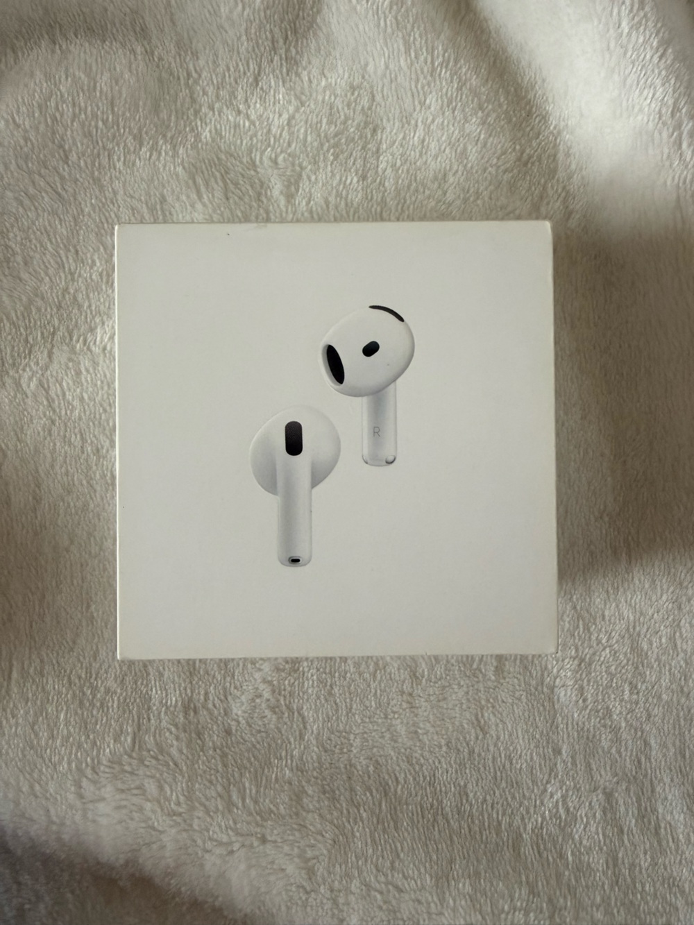 Apple AirPods 4 Wireless Earbuds - NEW SEALED - White